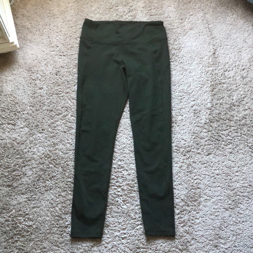 Dark forest green Under Armor full length workout leggings